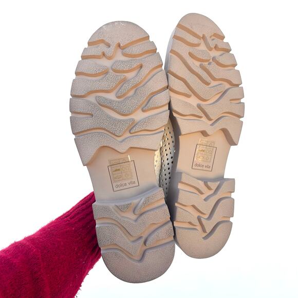 Dolce Vita Ersula Cream Perforated Chunky White Loafers 8 Preppy Shoes - Picture 8 of 8